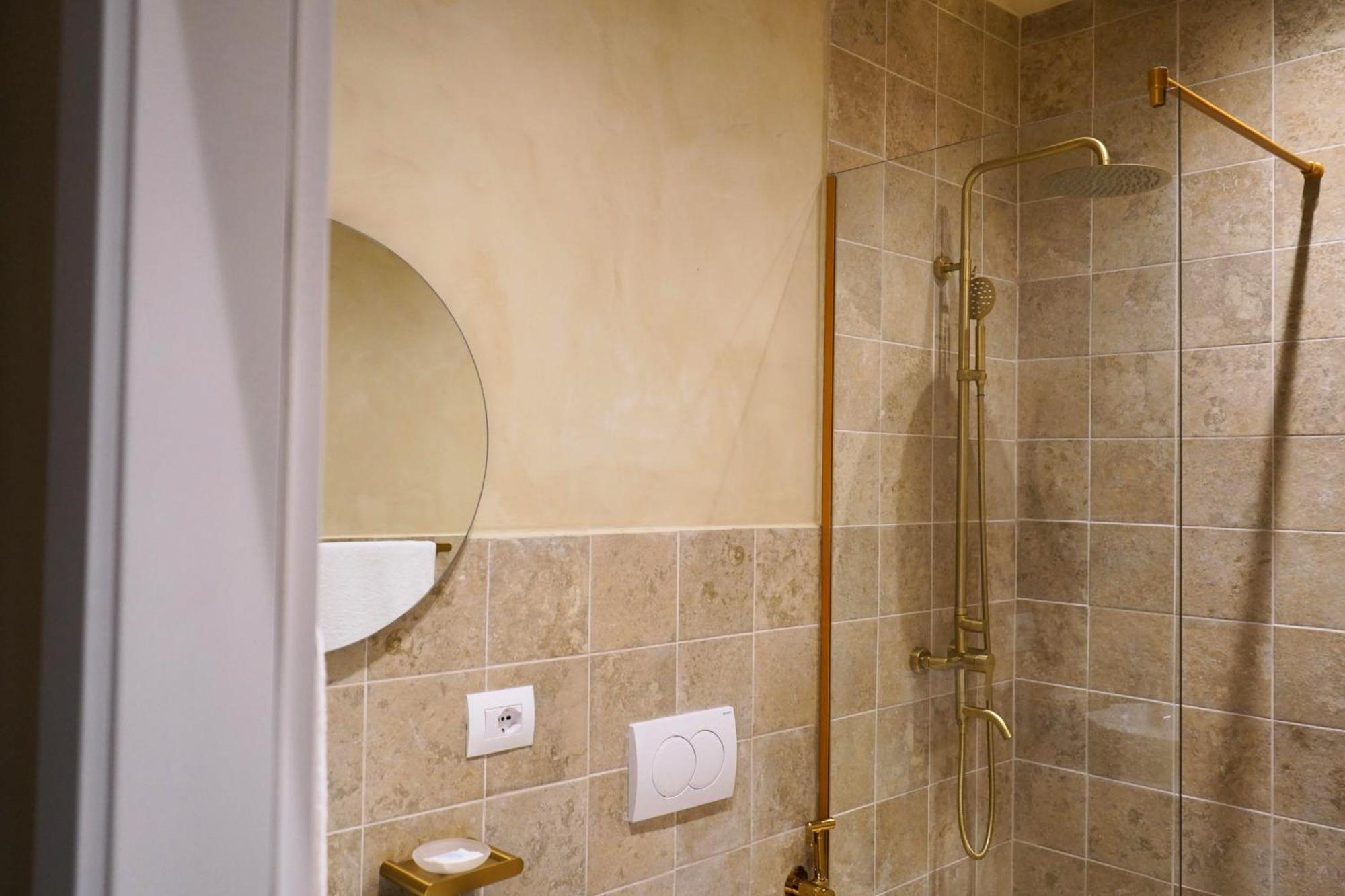 Vater Apartments Tiranë Ngoại thất bức ảnh